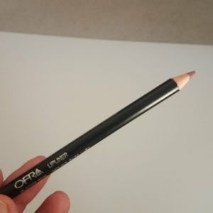 Ofra lip liner in glacial pink NEW